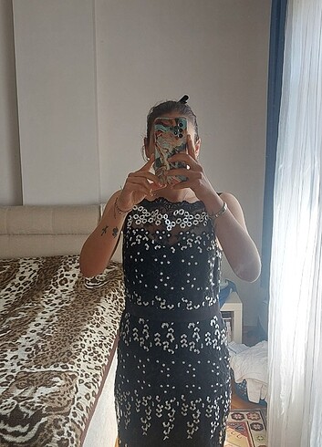 Koton çiçekli siyah elbise - Görsel 7