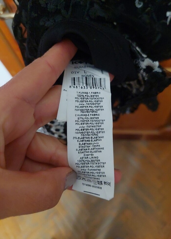 Koton çiçekli siyah elbise - Görsel 5