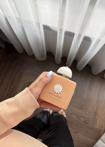 Amouage Love Delight Kadın Parfümü - Görsel 3