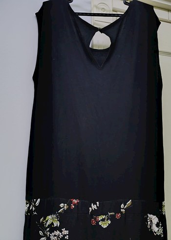 Siyah çiçek baskılı tulum - Görsel 6