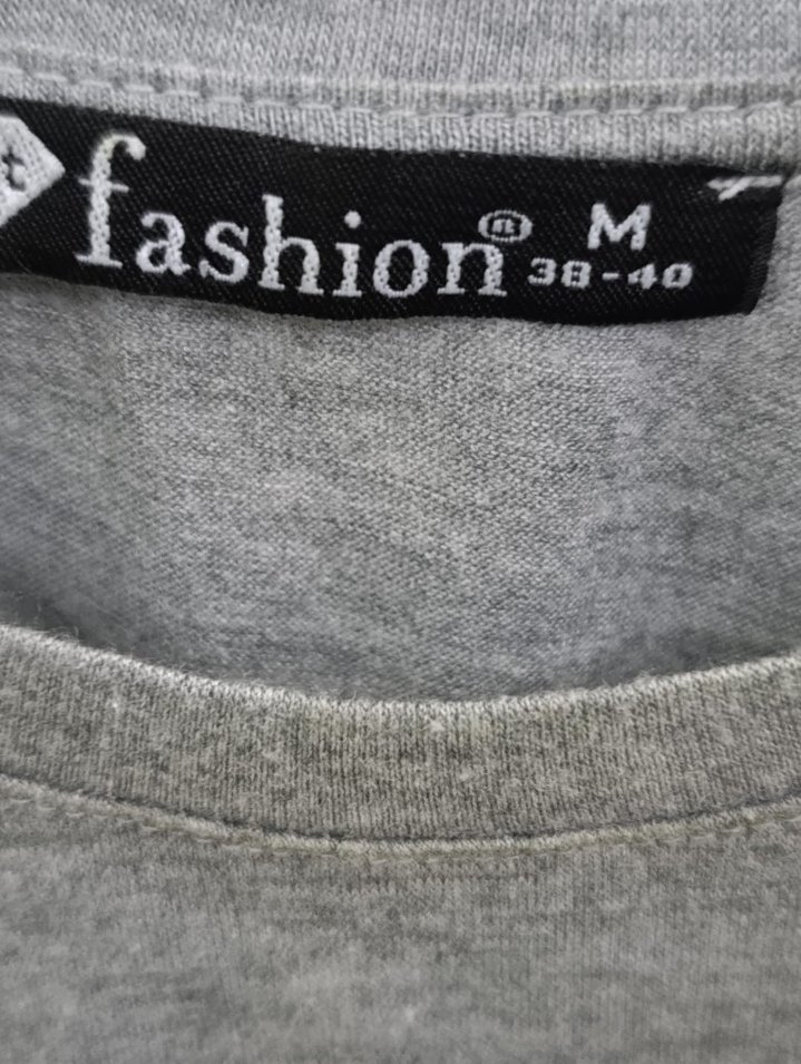 Gri Baskılı Mini Tül Detaylı Kadın Tişört - Görsel 2