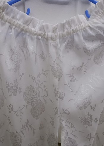 44 Beden beyaz Renk Dantel Detaylı Beyaz Kadın saten pijama takımı.