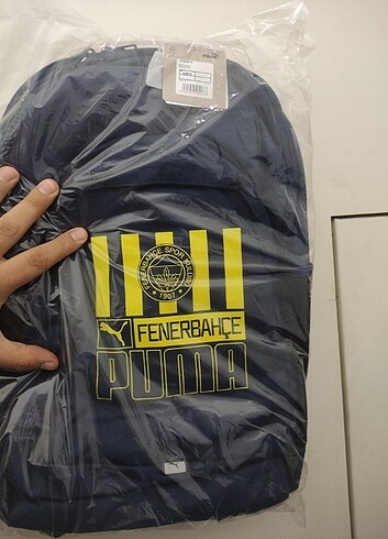 Puma ORJİNAL PUMA FENERBAHÇE LOGOLU SIRT ÇANTASI