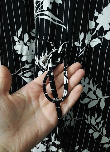 Siyah beyaz elbise - Görsel 7