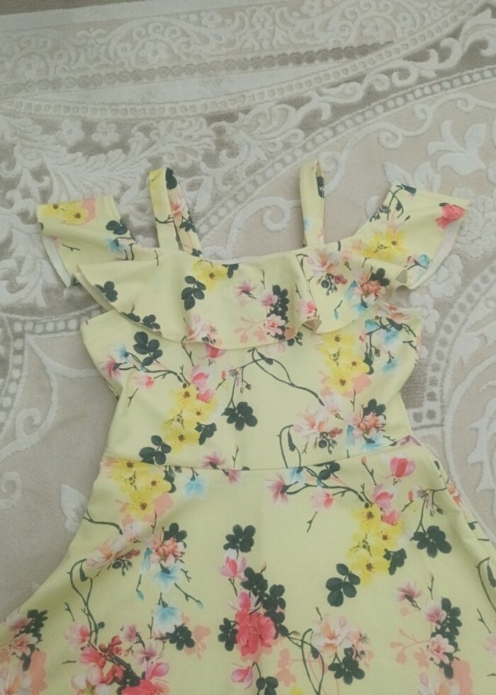 Yazlık elbise modeli  - Görsel 4