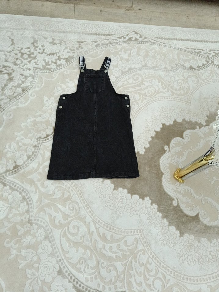 Kız Çocuk Siyah Denim Askılı Elbise - Görsel 2