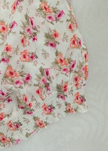Kız Çocuk Beyaz Çiçekli Fırfırlı Bluz - Görsel 6