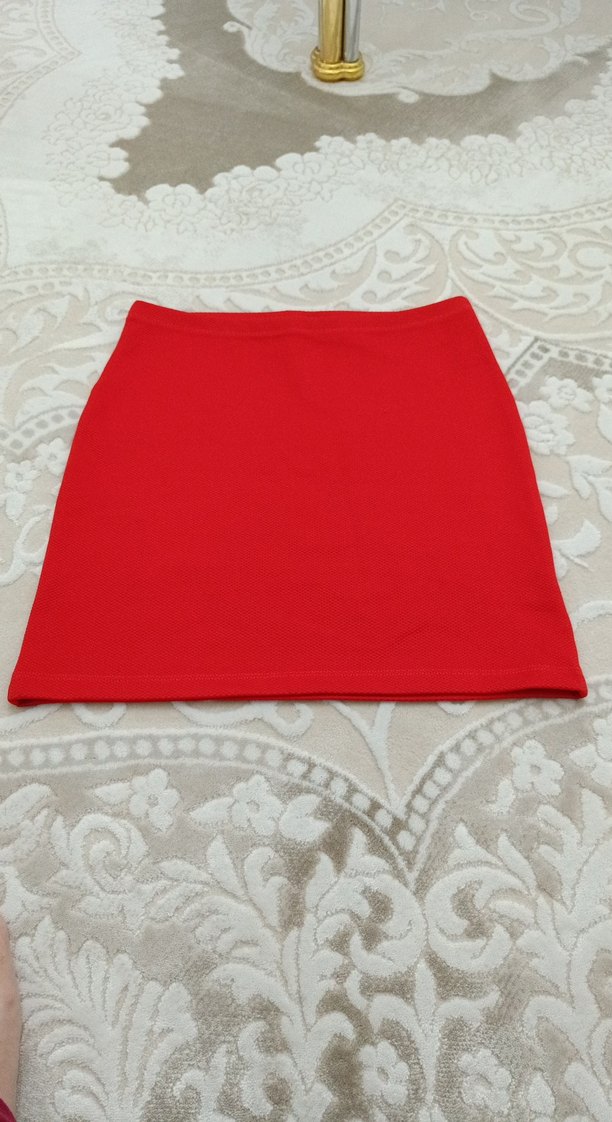 kırmızı etek - Görsel 2