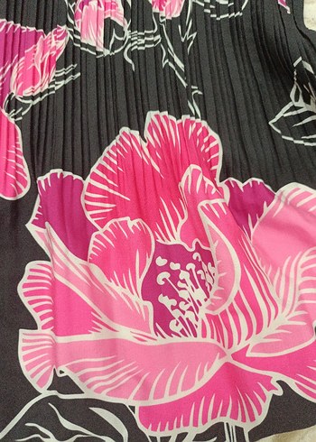 Pembe Çiçekli Piliseli Tunik - Görsel 7