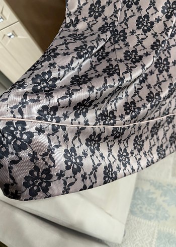 Dantel Detaylı Midi Pudra Elbise - Görsel 4