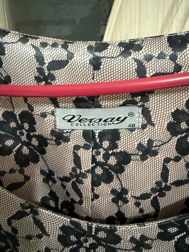 Dantel Detaylı Midi Pudra Elbise - Görsel 3