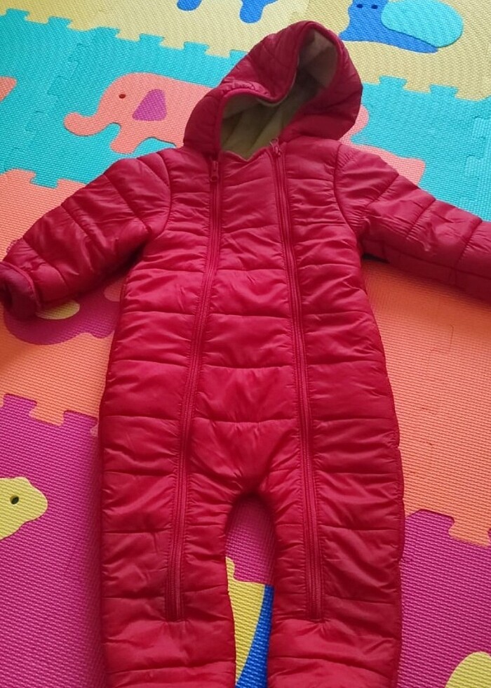 Kırmızı Astronot Tulum - Görsel 3