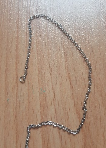 Zincir Detaylı Kadın 29 Harf Kolye - Görsel 5