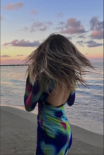 Karışık renkli elbise - Görsel 4