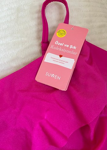 Düz Pembe Fırfırlı Mayo - Görsel 3