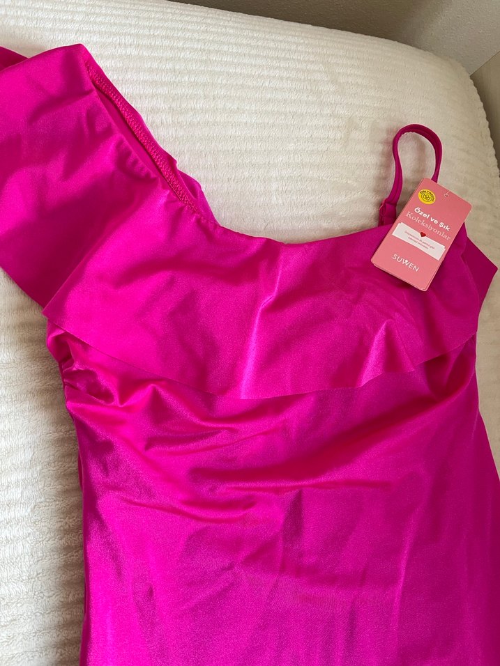 Düz Pembe Fırfırlı Mayo - Görsel 2