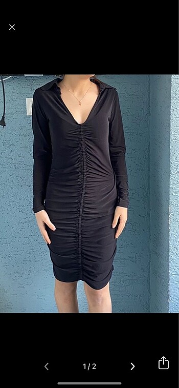 Siyah büzgü model elbise