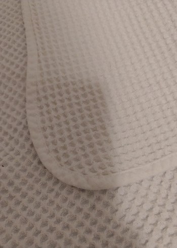 beyaz işkembe desenli pike - Görsel 3