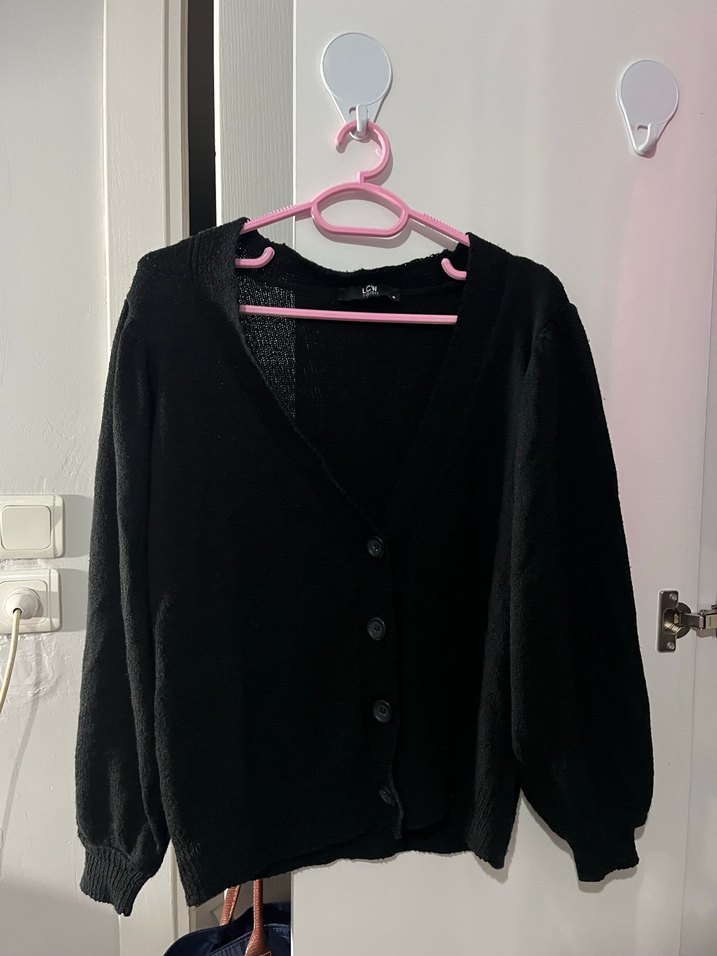 Düğmeli Siyah Midi Kadın Hırka - Görsel 3