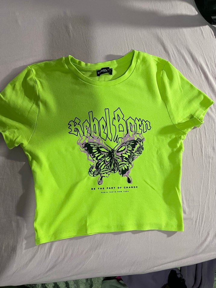 Yeşil Kısa Kollu Baskılı Kadın Tişört - Görsel 2