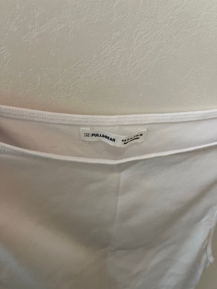 Beyaz Kadın Atlet - Görsel 3