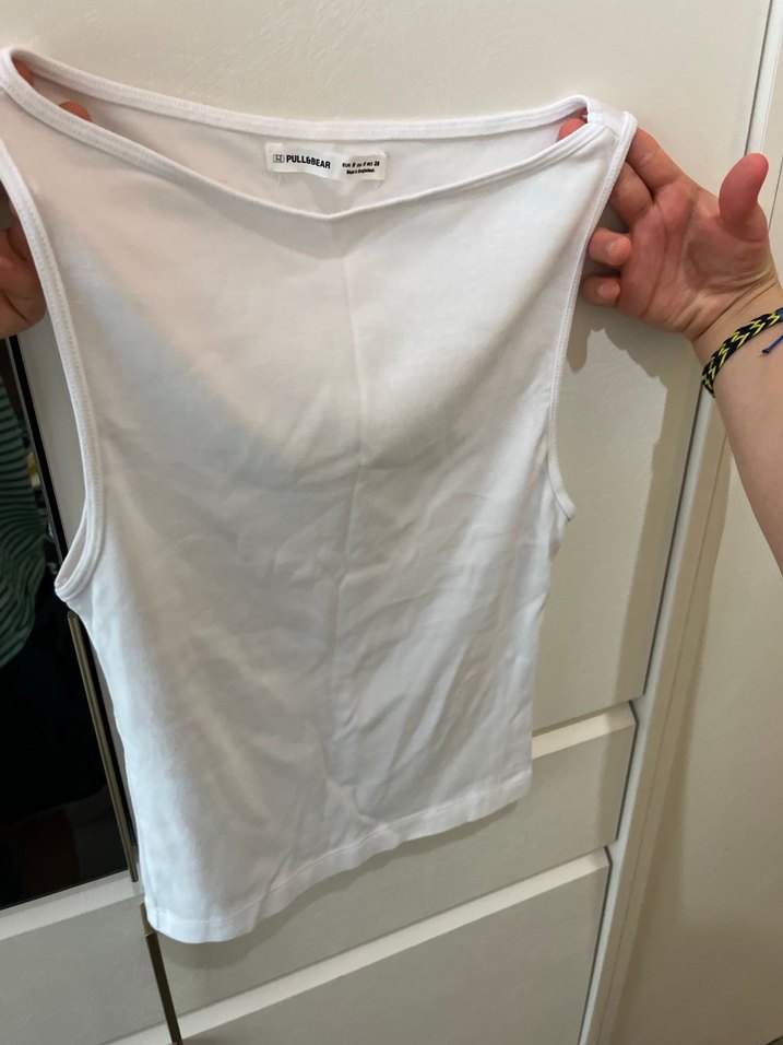 Beyaz Kadın Atlet - Görsel 4