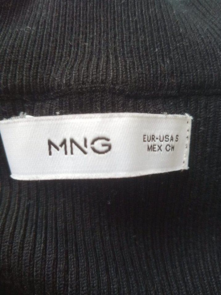 Kadın Siyah Yüksek Yakalı Atlet - Görsel 3