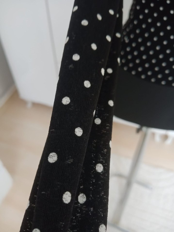 Siyah Puantiyeli Boğazlı Kadın Bluz - Görsel 3