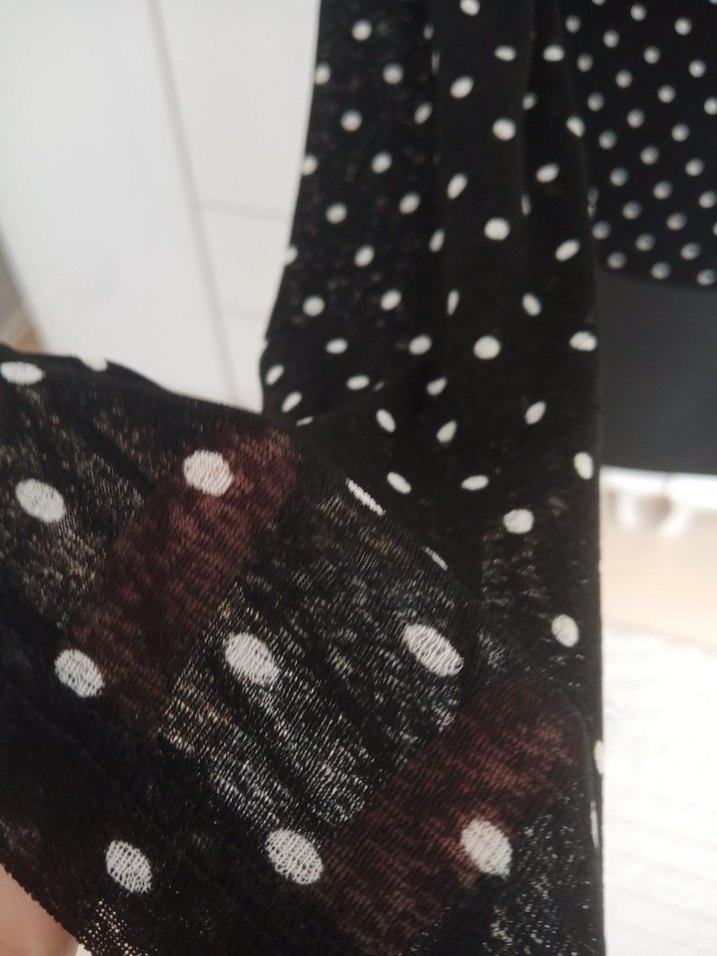 Siyah Puantiyeli Boğazlı Kadın Bluz - Görsel 4