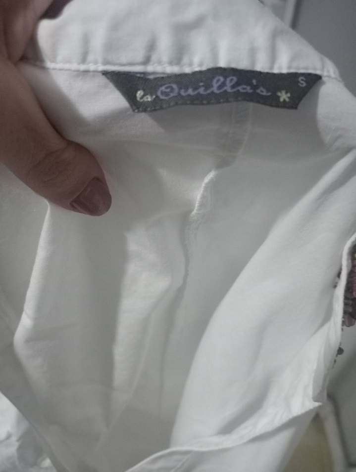 Nakışlı V Yaka Kadın Beyaz Gömlek - Görsel 4