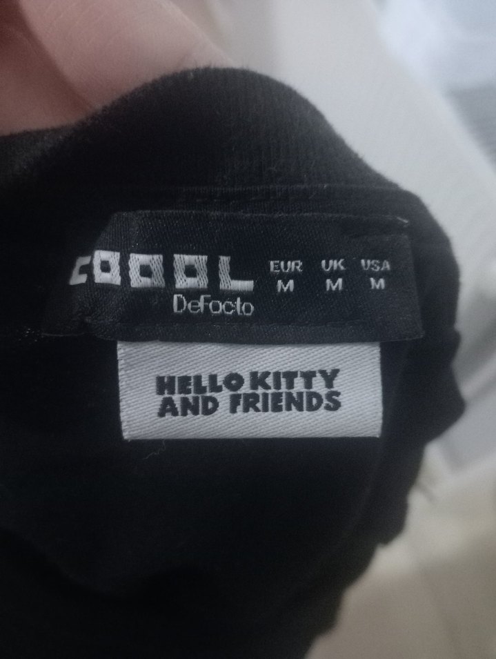 Kız Çocuk Siyah Kuromi Baskılı Tişört - Görsel 4