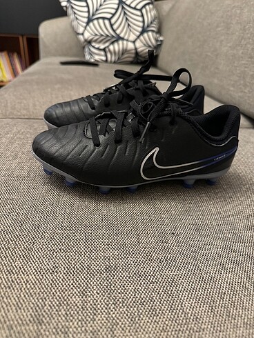 32 Beden Nike Jr. Tiempo Legend 10 Academy