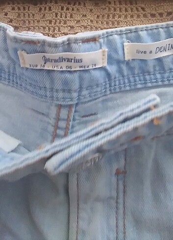 Stradivarius Jean şort 