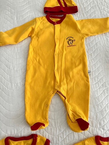 Galatasaraylı Hastane Çıkışı - Görsel 5