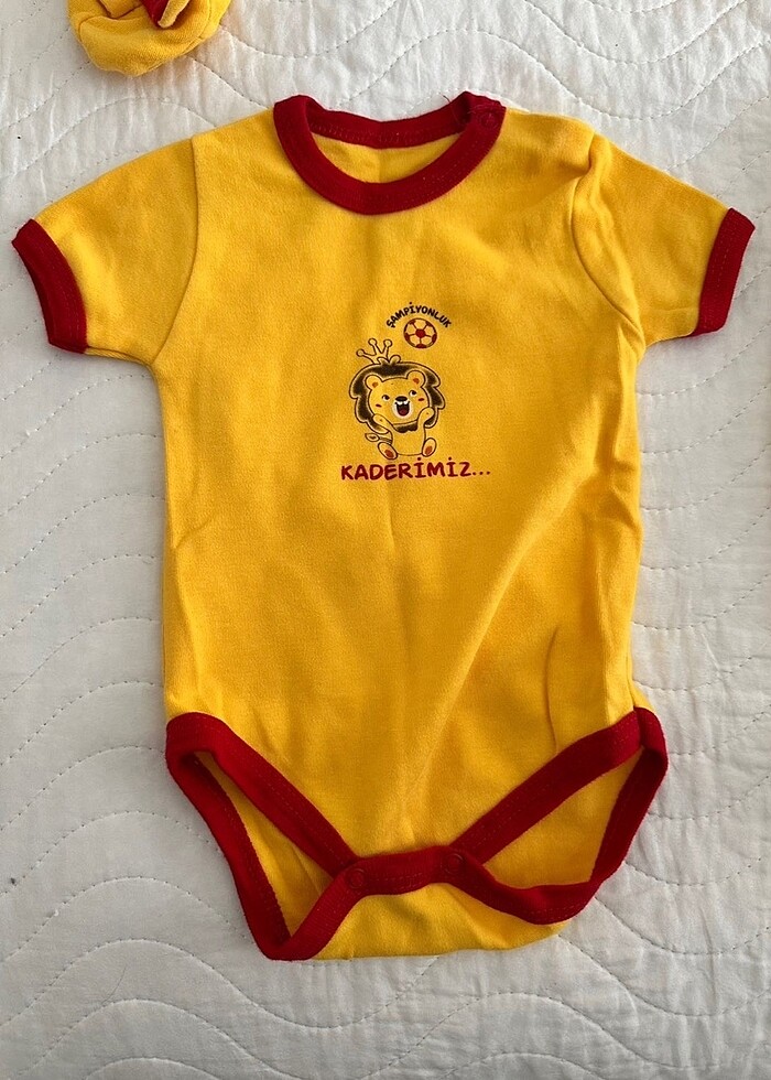 Galatasaraylı Hastane Çıkışı - Görsel 3