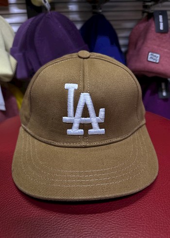 LA Nakışlı Koyu Bej Uniseks Hip-Hop Şapka - Görsel 2