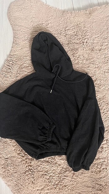 Crop sweatshirt