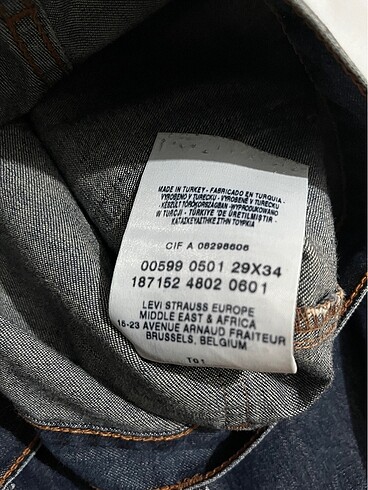 m Beden lacivert Renk Levis İspanyol paça jean