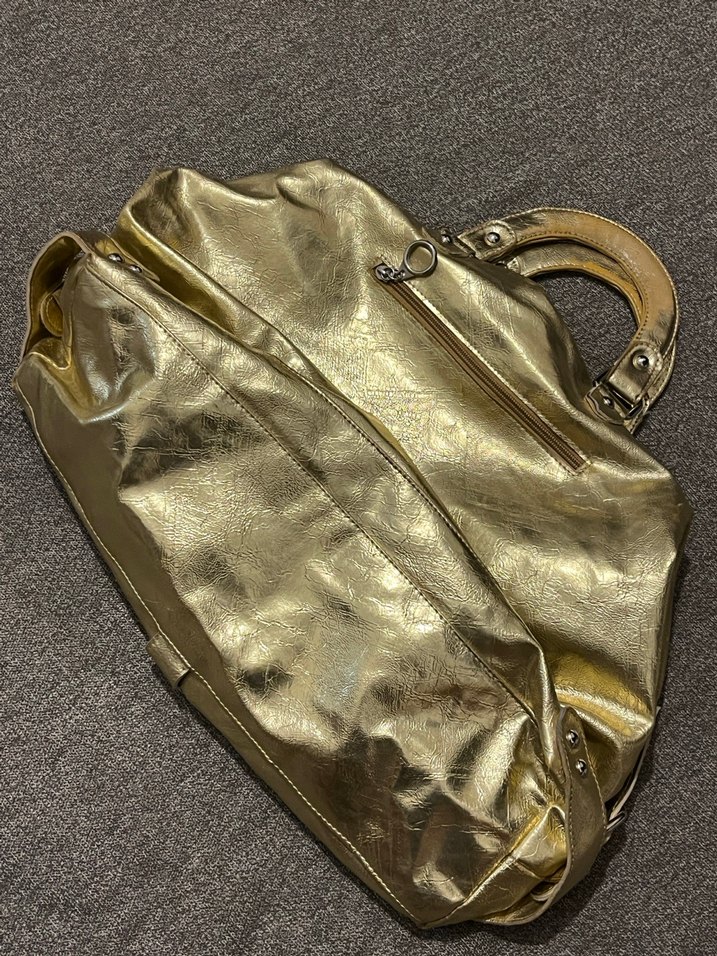 Kadın Altın Deri Tokalı Çanta - Görsel 5