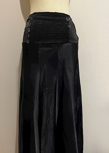 Siyah Uzun Pilili Gotik Kadın Etek - Görsel 2