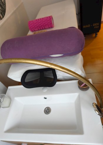  Beden Kafa Masajı Spa sedyesi