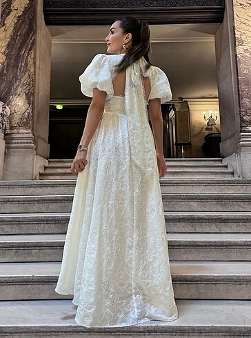 Zara Xoxo Store Garnier Sırt Dekolteli Fisto Elbise S Beden