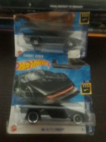 Hot wheels 2 adet araç