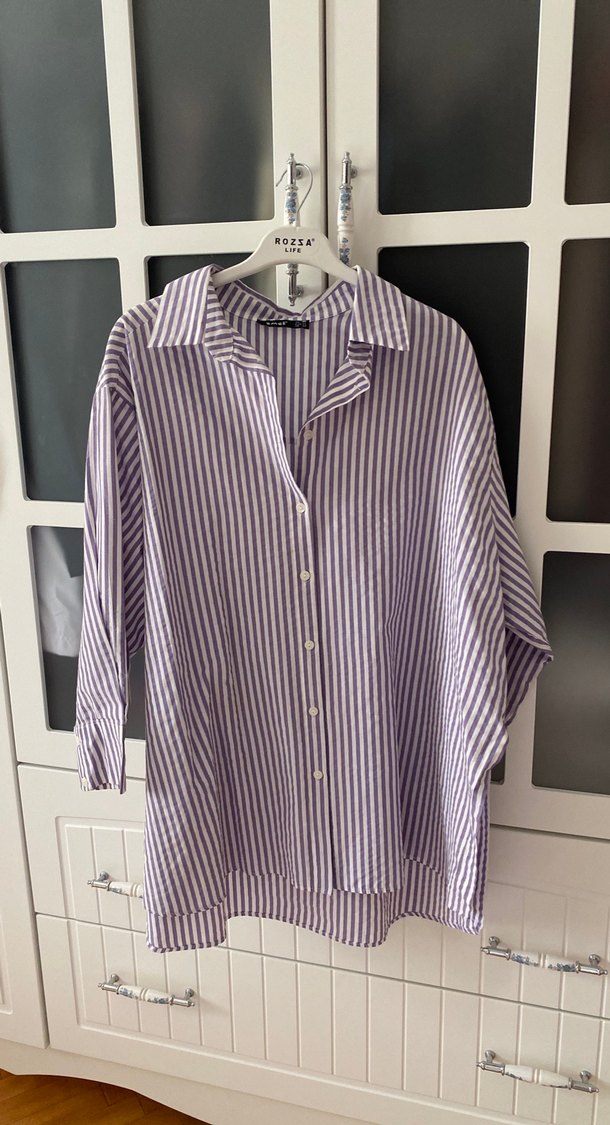 Mor Çizgili Uzun Kollu Pamuklu Gömlek - Görsel 3