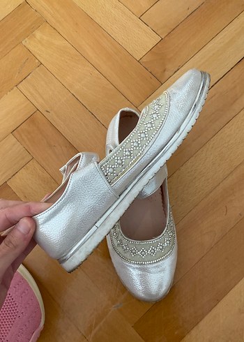 Nakışlı Beyaz Kız Çocuk Babet Ayakkabı - Görsel 3