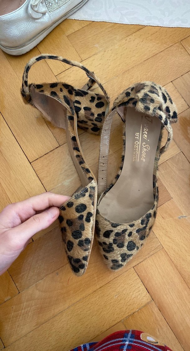 Leopar Desenli Kürklü Kadın Dolgu Topuklu Ayakkabı - Görsel 3