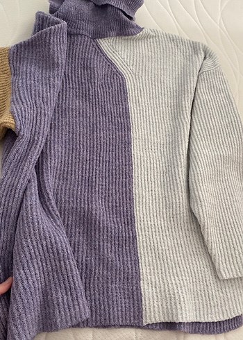 Rahat Kesim Çok Renkli Boğazlı Kadın Kazak - Görsel 3