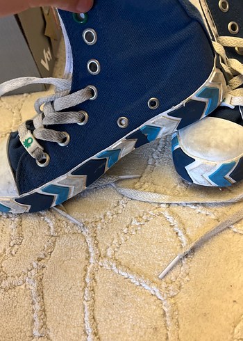 BENETTON GERÇEK AYAKKABI - Görsel 2