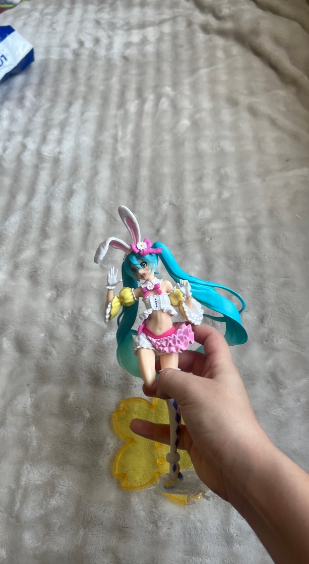 Hatsune miku replika figür - kırık o yüzden ucuz yapcam - Görsel 5