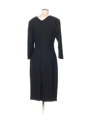 40 Beden Karen Millen Uzun Elbise %70 İndirimli.